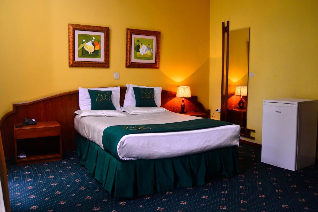 Global Hotel Αντίς Αμπέμπα Εξωτερικό φωτογραφία